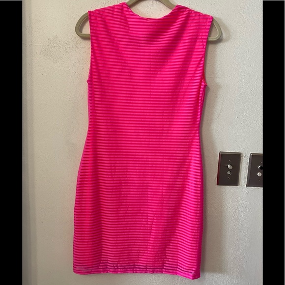 Silence + Noise Shadow Striped Muscle Tee Dress - Picture 8 of 14